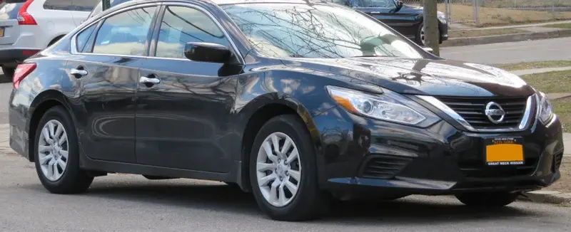 Nissan Altima Altima V (facelift 2016)