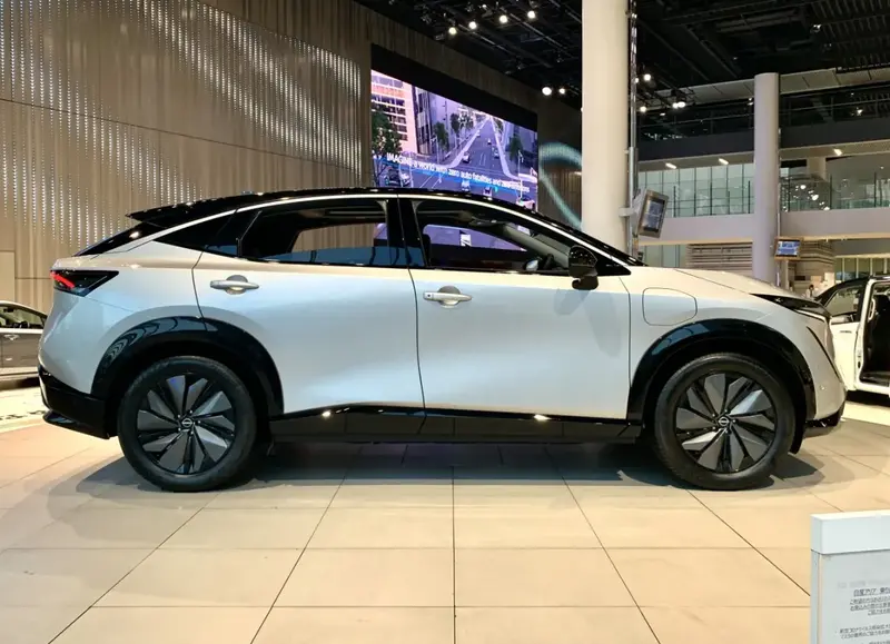 Nissan Ariya Ariya Performance 90 kWh (394 bg) e-4ORCE - görsel 3