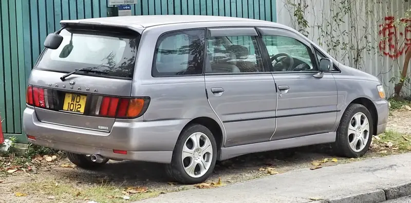 Nissan Bassara - 2