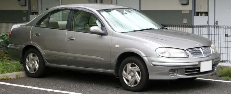 Nissan Bluebird - 3
