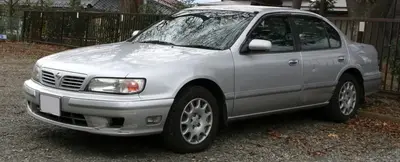 Nissan Cefiro Cefiro (32)