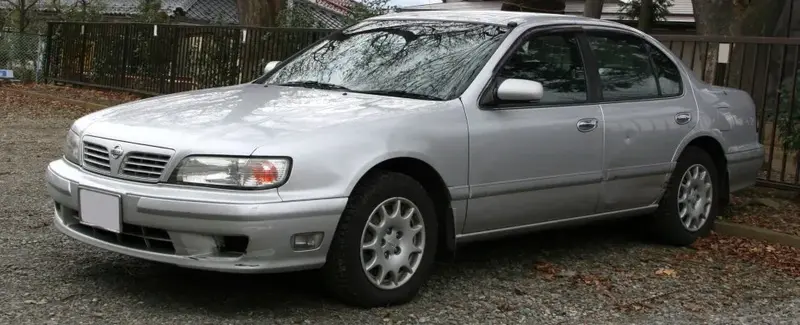 Nissan Cefiro Cefiro (32)