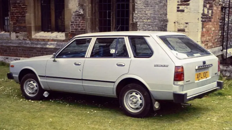 Nissan Cherry