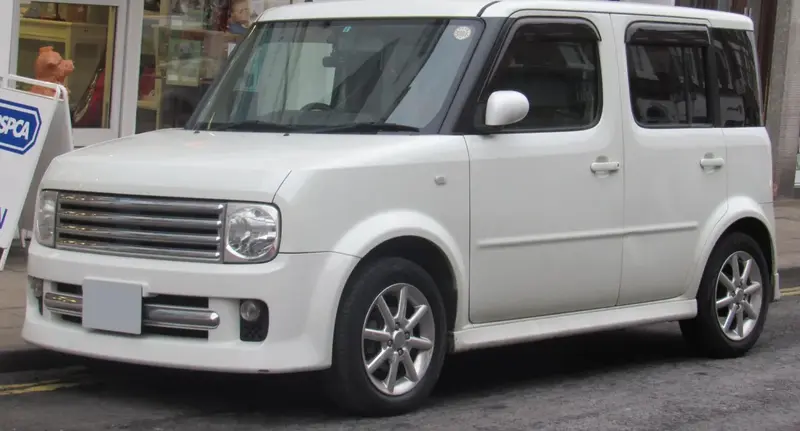 Nissan Cube - 3