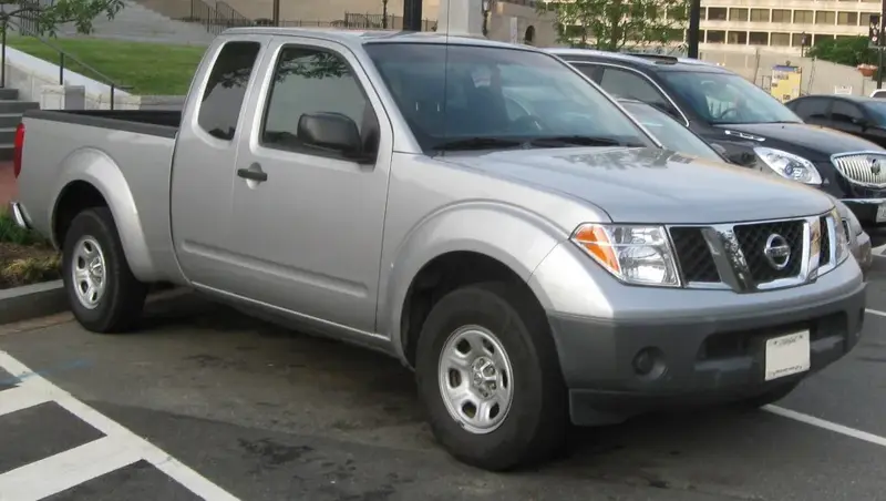 Nissan Frontier Frontier II King Cab (D40)