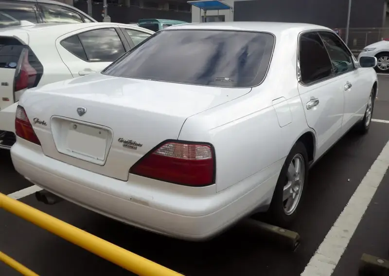 Nissan Gloria - 2