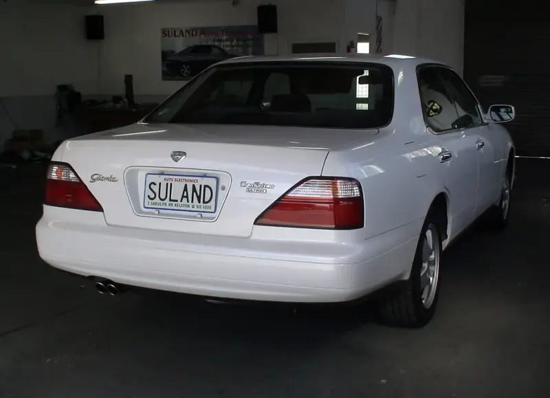 Nissan Gloria - 4