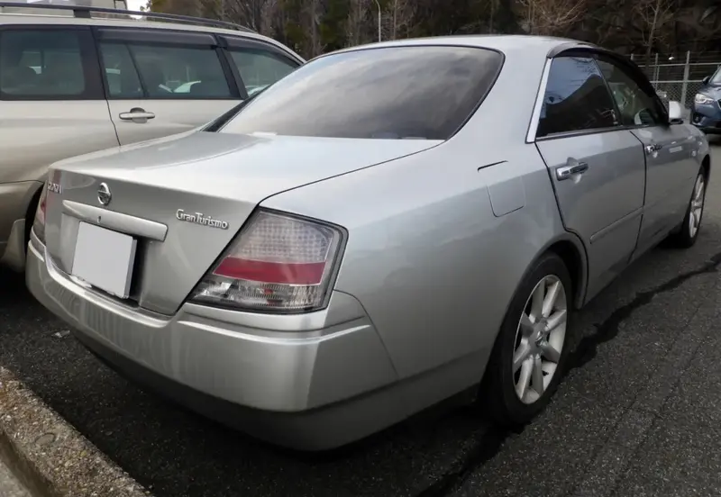 Nissan Gloria - 6