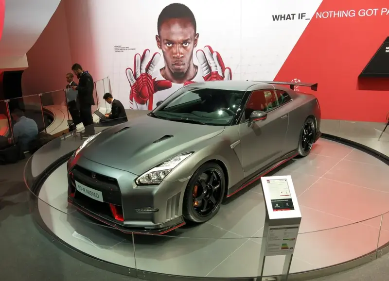 Nissan GT-R - 5
