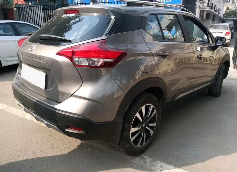 Nissan Kicks - 2