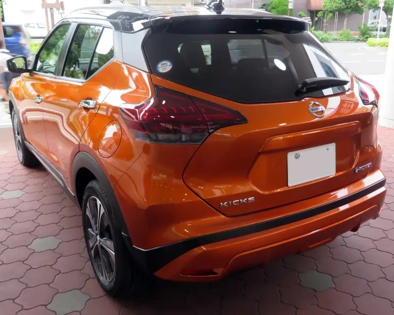 Nissan Kicks - 2