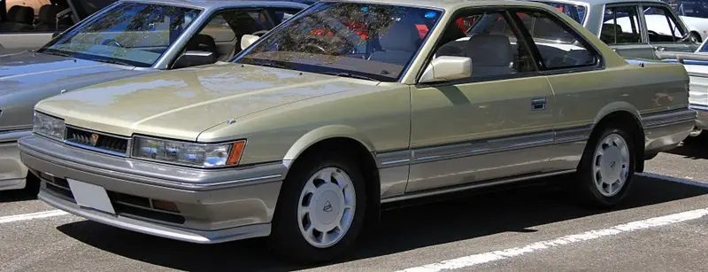 Nissan Leopard - 1