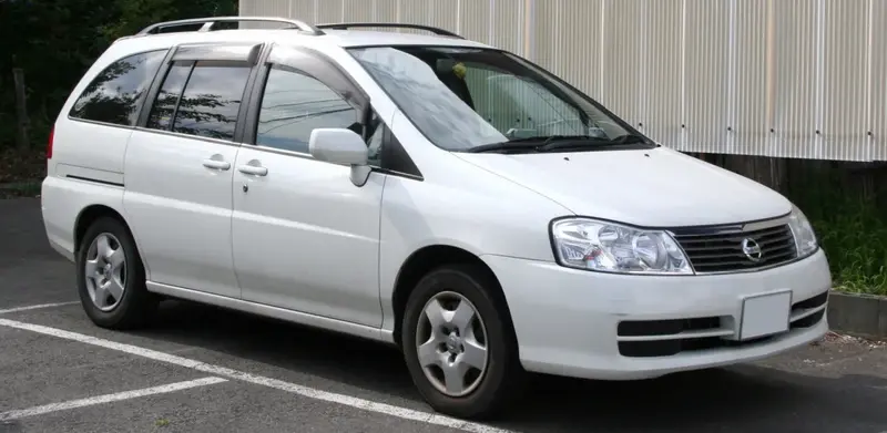 Nissan Liberty - 1