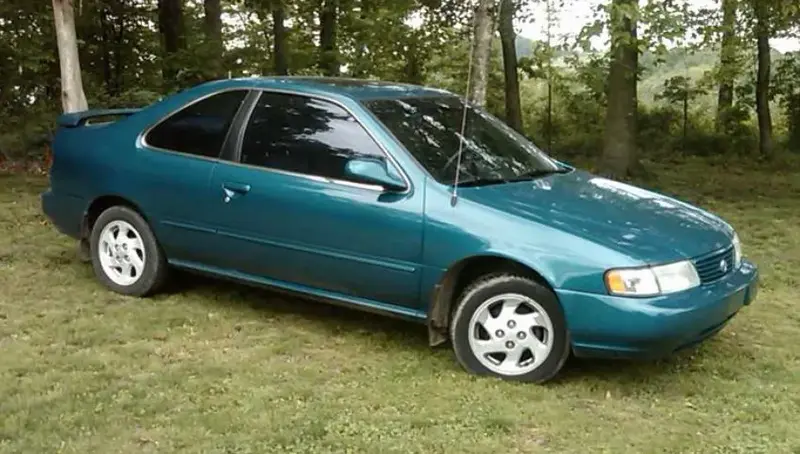 Nissan Lucino Lucino