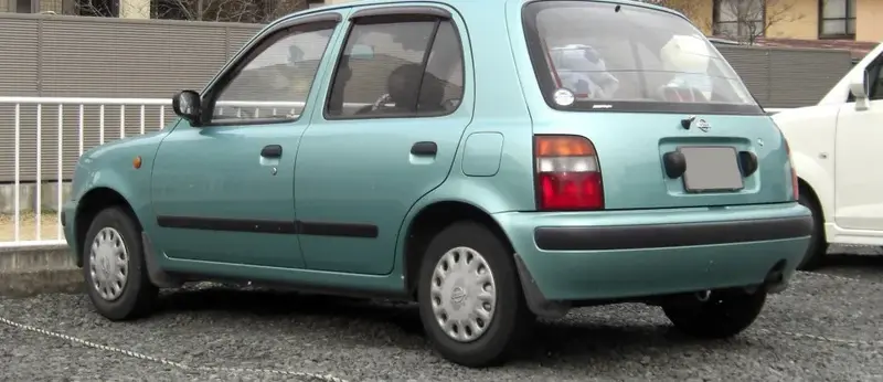 Nissan March - 2