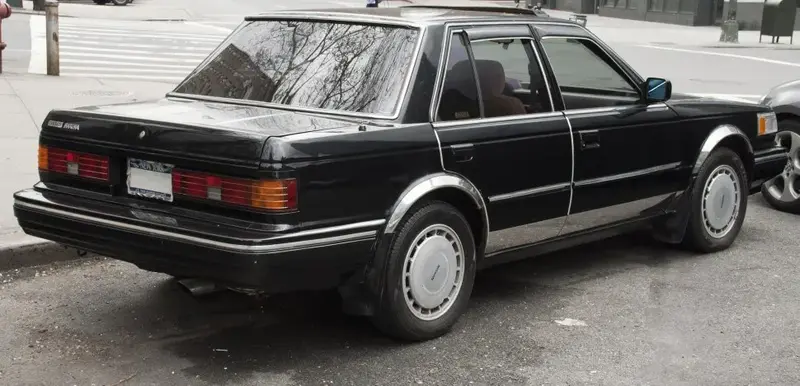 Nissan Maxima - 2