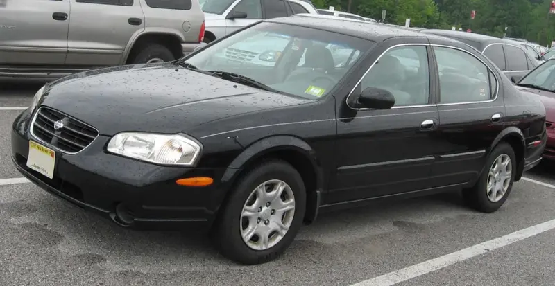 Nissan Maxima - 3