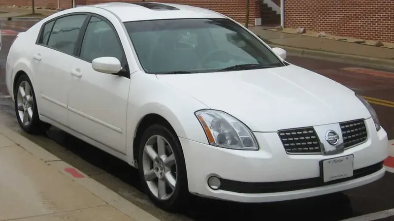 Nissan Maxima - 1