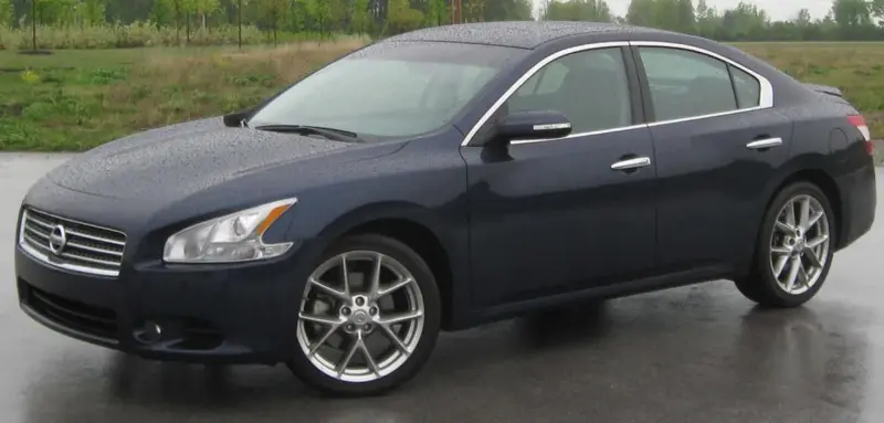 Nissan Maxima - 2