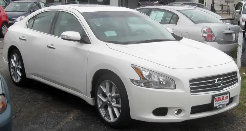 Nissan Maxima - 6