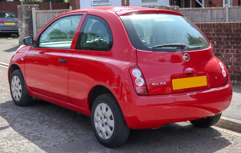 Nissan Micra - 4