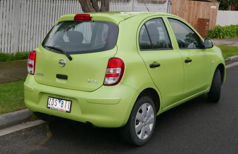Nissan Micra - 2
