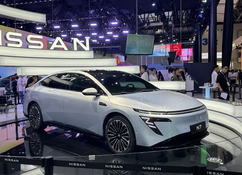 Nissan N7 - 1
