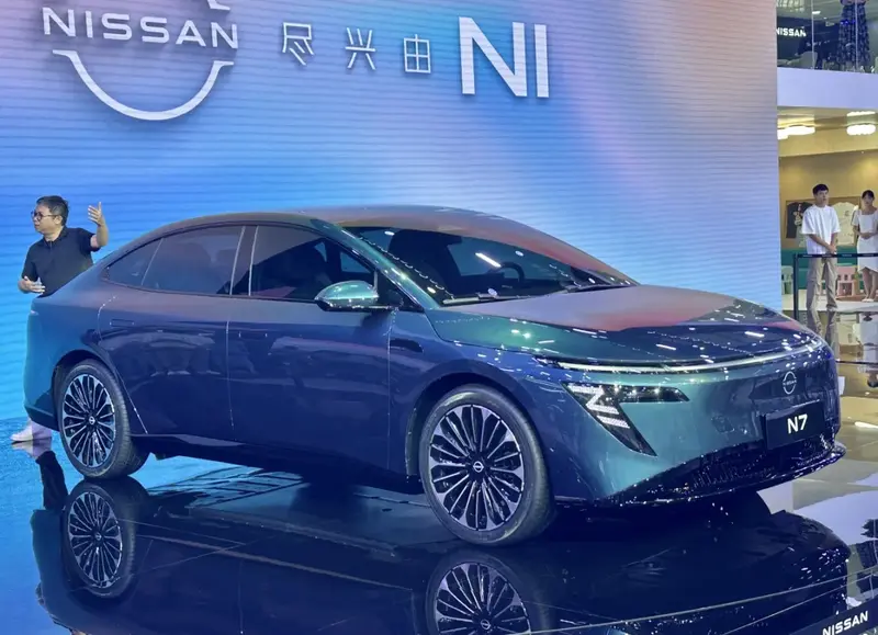 Nissan N7 - 3