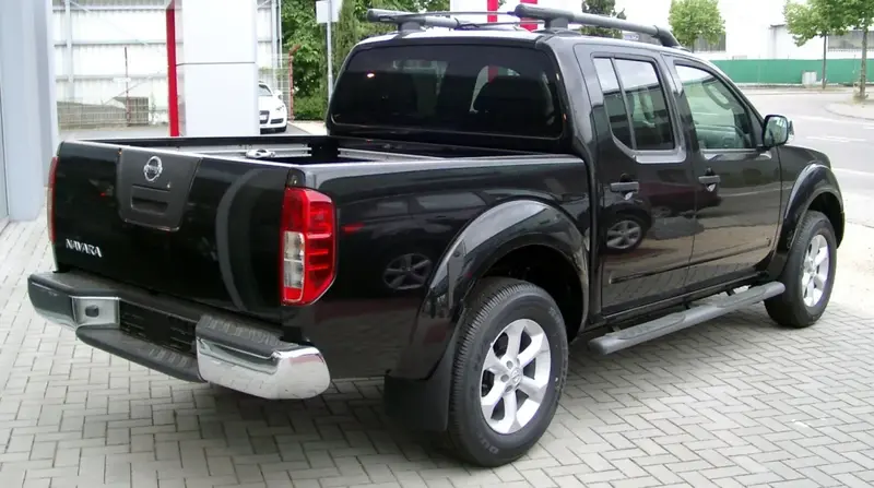 Nissan Navara - 2