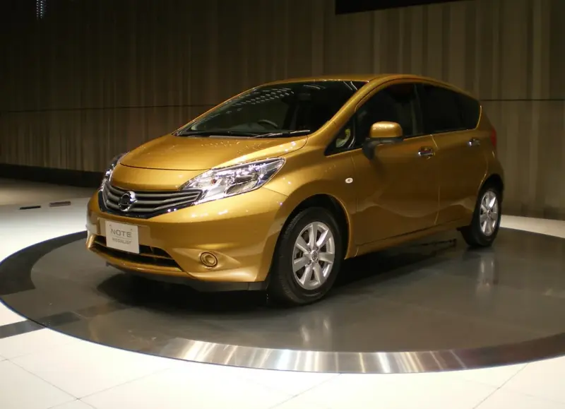 Nissan Note - 1