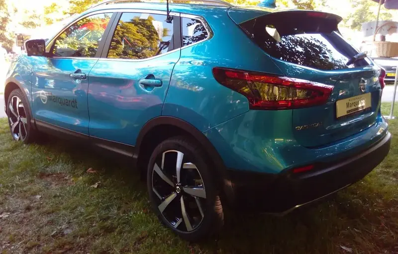 Nissan Qashqai - 2