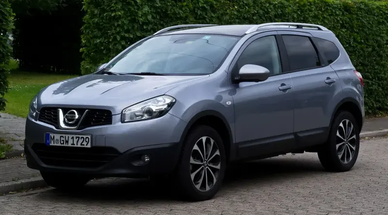 Nissan Qashqai Qashqai+2 I (NJ10, facelift 2010)