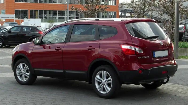 Nissan Qashqai - 4