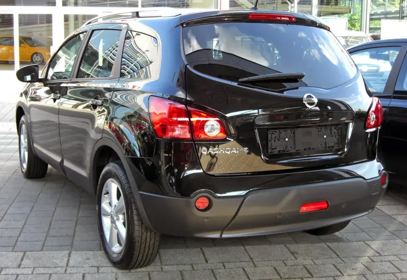 Nissan Qashqai - 4