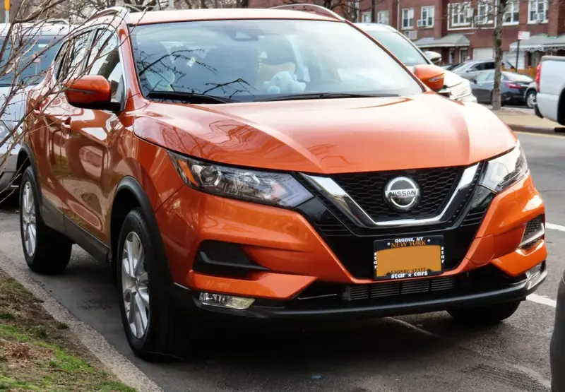Nissan Rogue Sport - 3