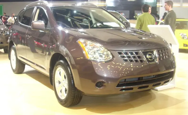 Nissan Rogue - 4
