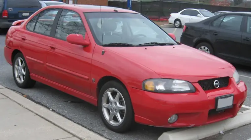 Nissan Sentra - 2