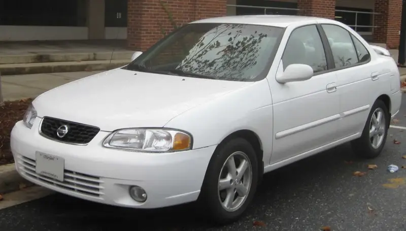 Nissan Sentra - 3