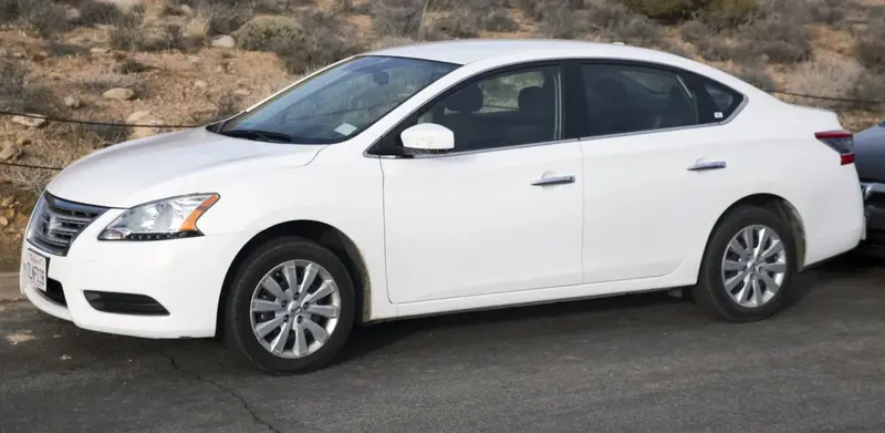 Nissan Sentra - 3