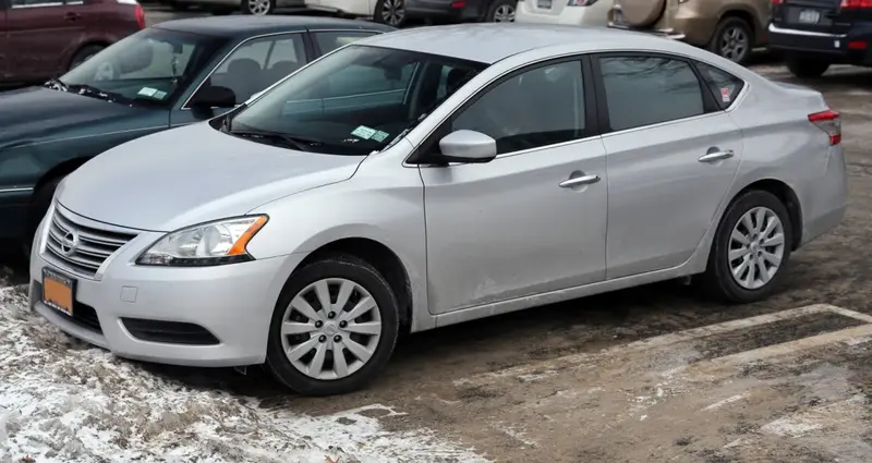 Nissan Sentra - 5
