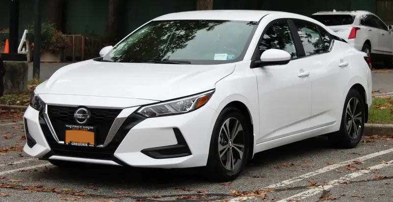 Nissan Sentra - 3