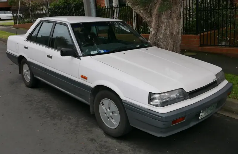 Nissan Skyline - 3