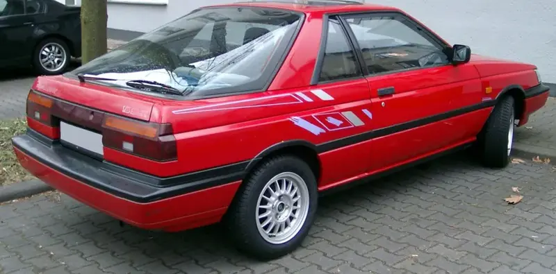 Nissan Sunny - 2