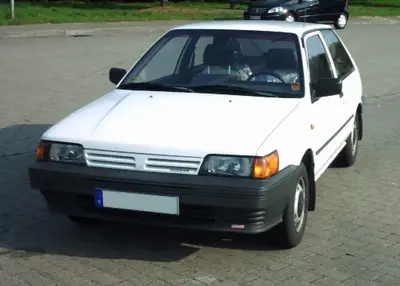 Nissan Sunny Sunny II Hatchback (N13)