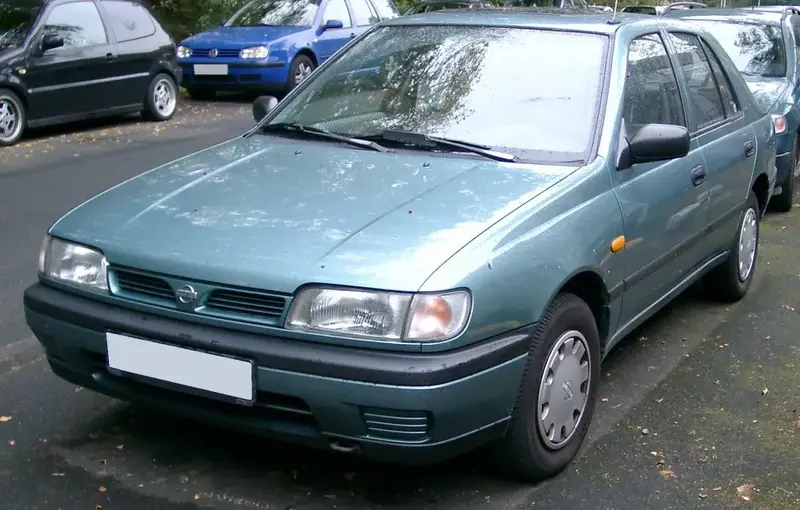 Nissan Sunny Sunny III Hatch (N14) 5 doors