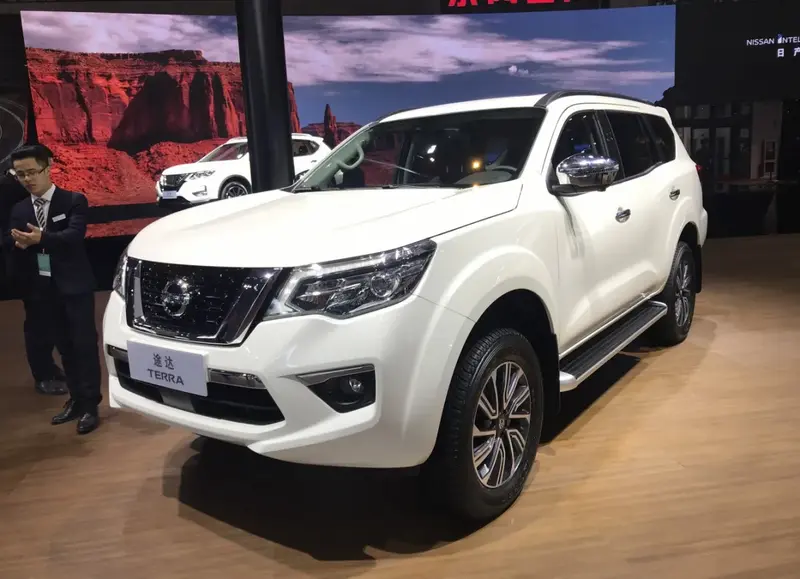 Nissan Terra - 1