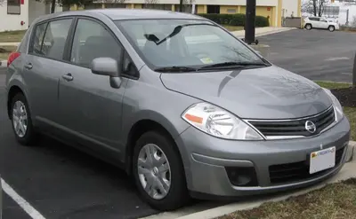 Nissan Versa Versa Hatch