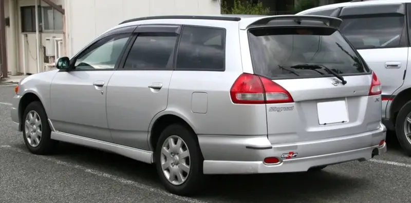 Nissan Wingroad - 2