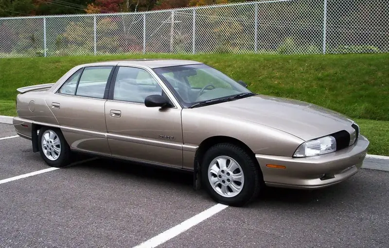 Oldsmobile Achieva Achieva Coupe