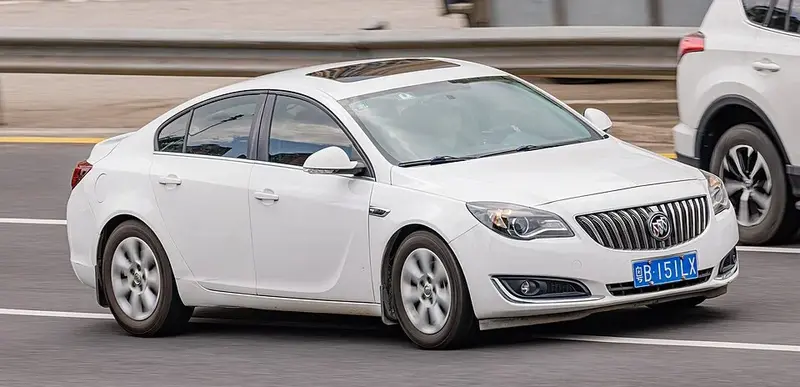 Opel Insignia - 3